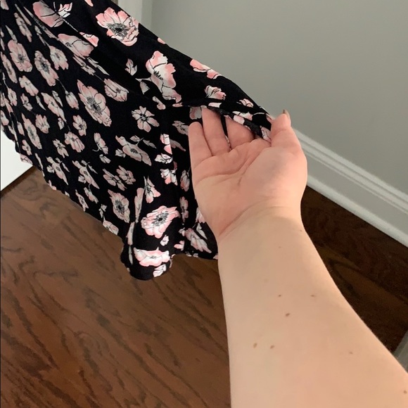 Beautiful maternity dress - Picture 4 of 6